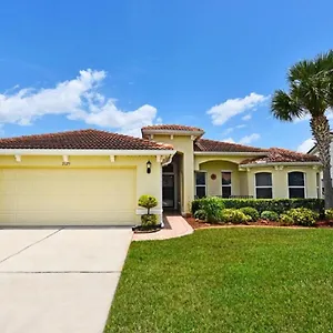 Four-bedroom Pool Davenport
